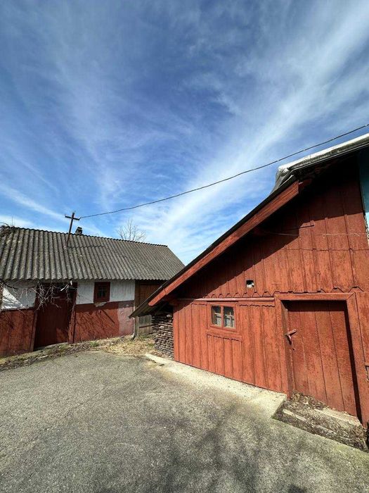 Продається будинок в с. Устя