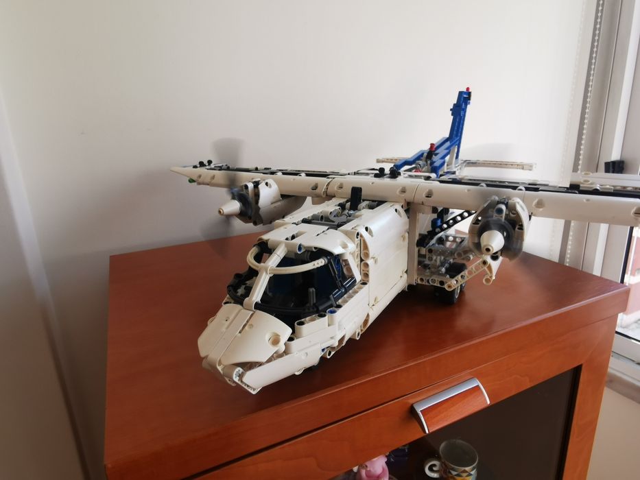 Lego 42025 Cargo Plane