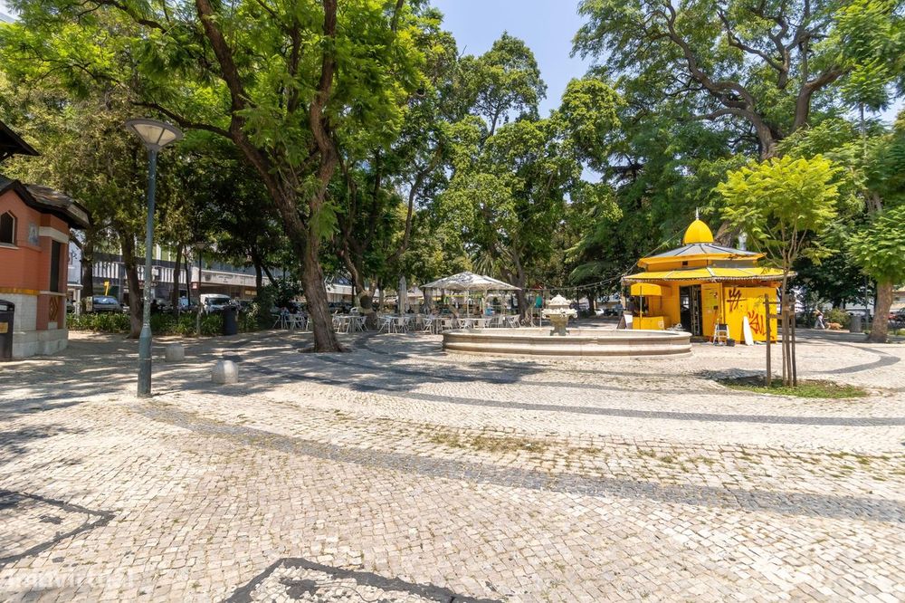 T1 Integralmente remodelado com Logradouro na Estefânia, Lisboa