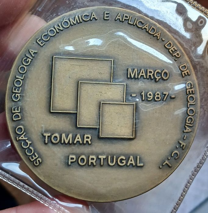 Medalha geologia aplicada e do ambiente tomar