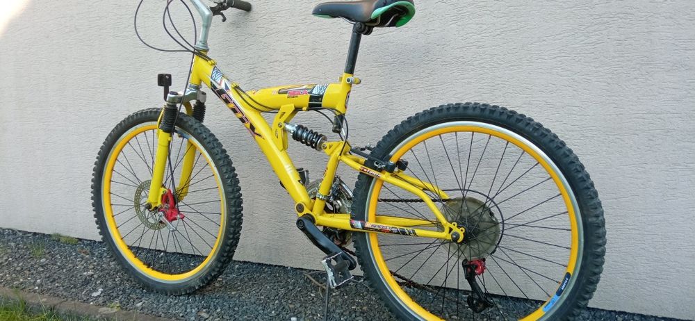Велосипед GTX, колеса 24", рама "м", два амортизатора!