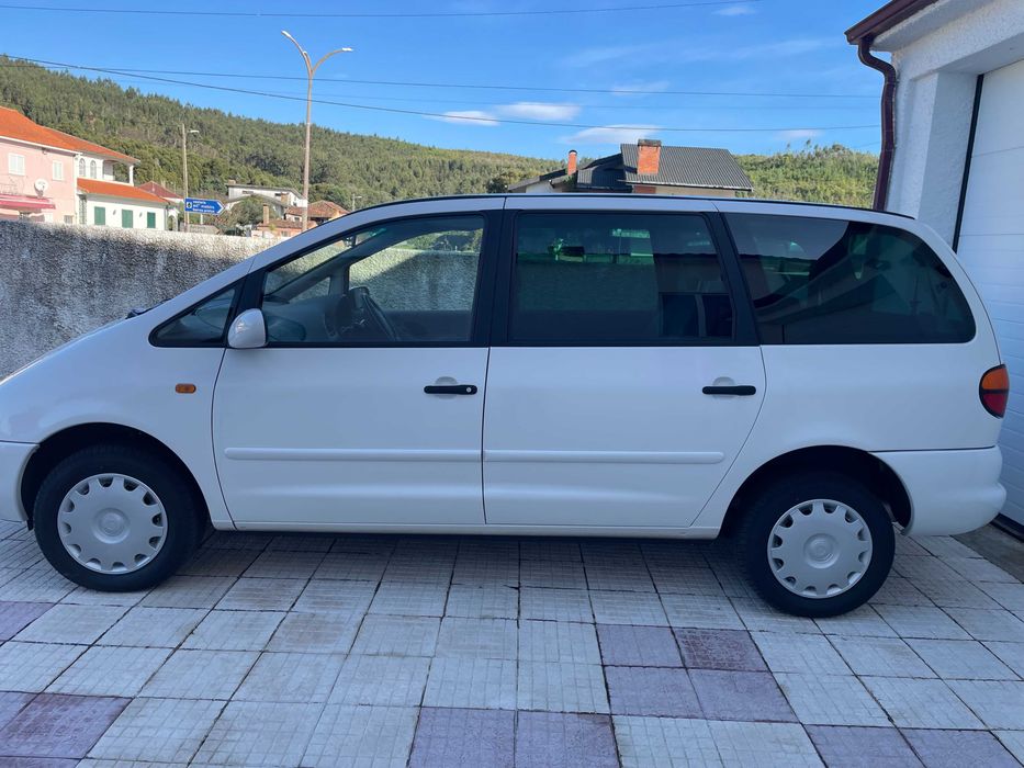 Volkswagen Sharan V6 2.8CC a gasolina