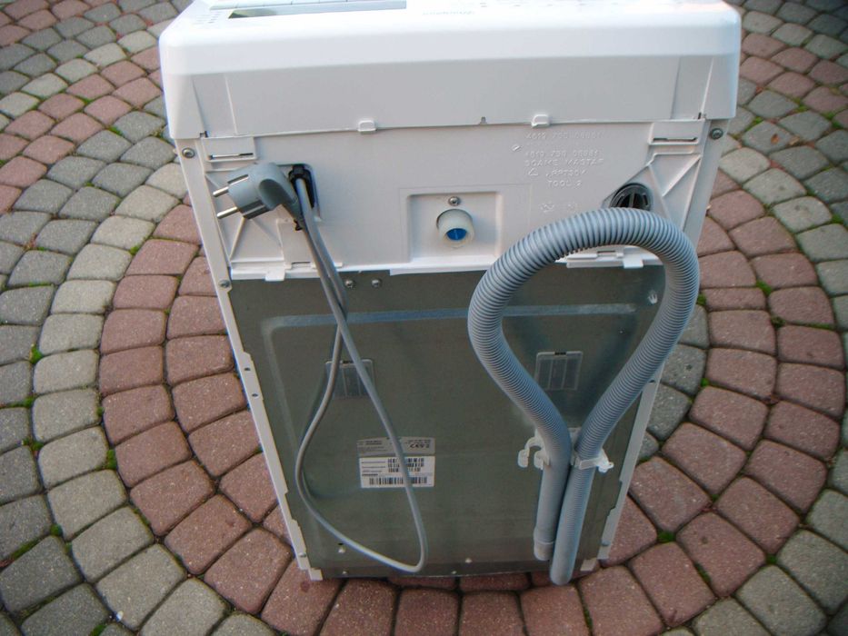 Pralka WHIRLPOOL- 40cm- 6kg-BDB STAN!!