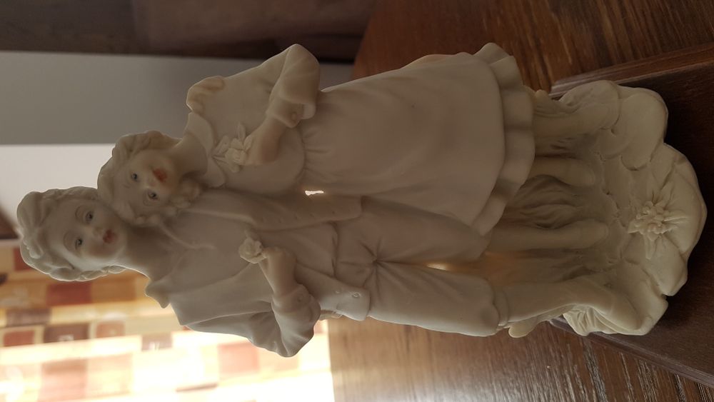 Figurka L'Arte nel. Mondo