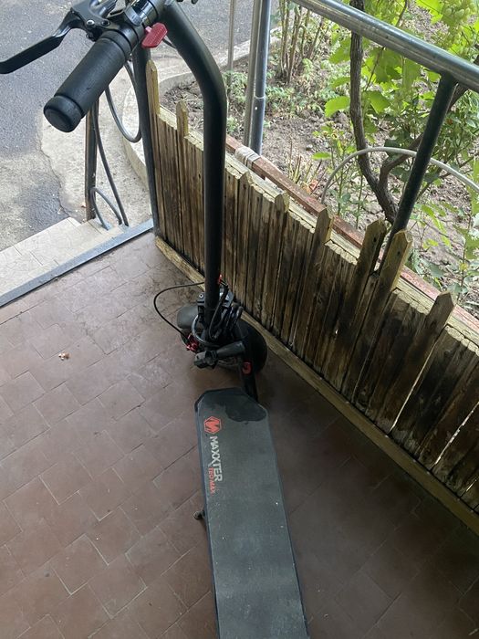 Электросамокат Maxxter Teo Max
