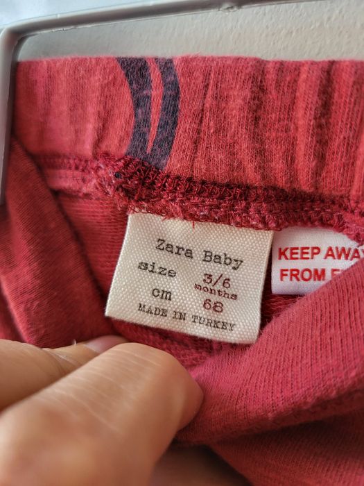 Zara getry. Czerwone, burgundowe spodnie dresowe, dresy na gumie. legg