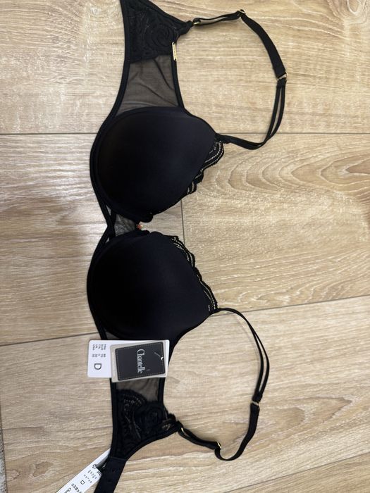Biustonosz Chantelle 70 D czarny nowy gladki cudny