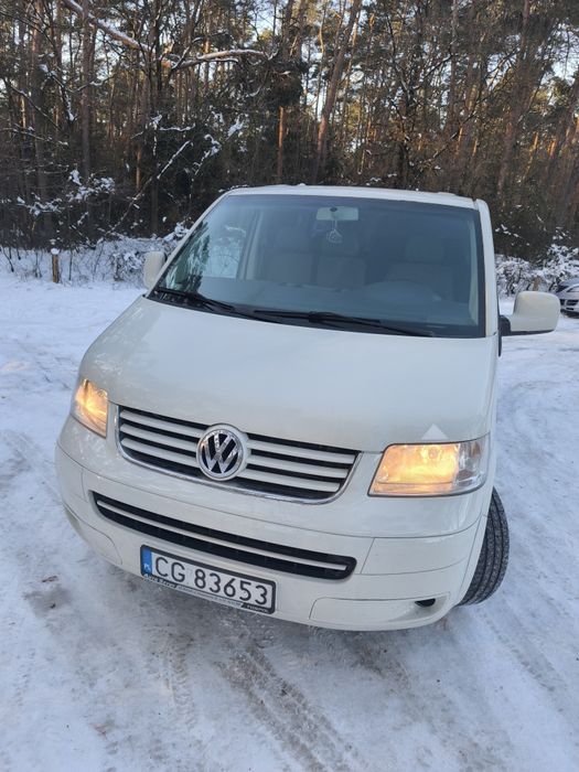 VW  T5 Transporter 9 osobowy