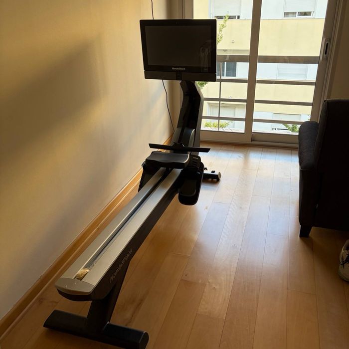 NordicTrack RW900 com ecrã iFit – Remo Indoor