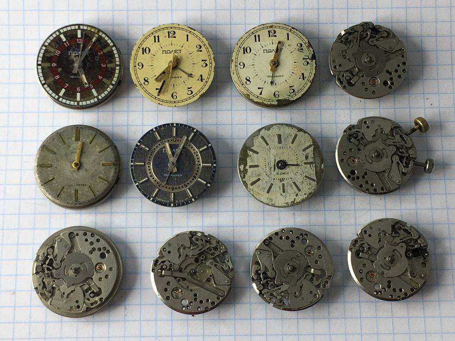 Механизмы наручных часов Полет будильник остатки СССР на запчасти