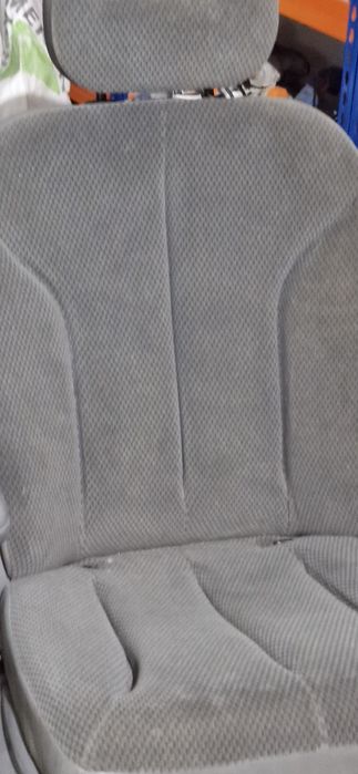 Assento individual  Traseiro em veludo Chrysler Voyager