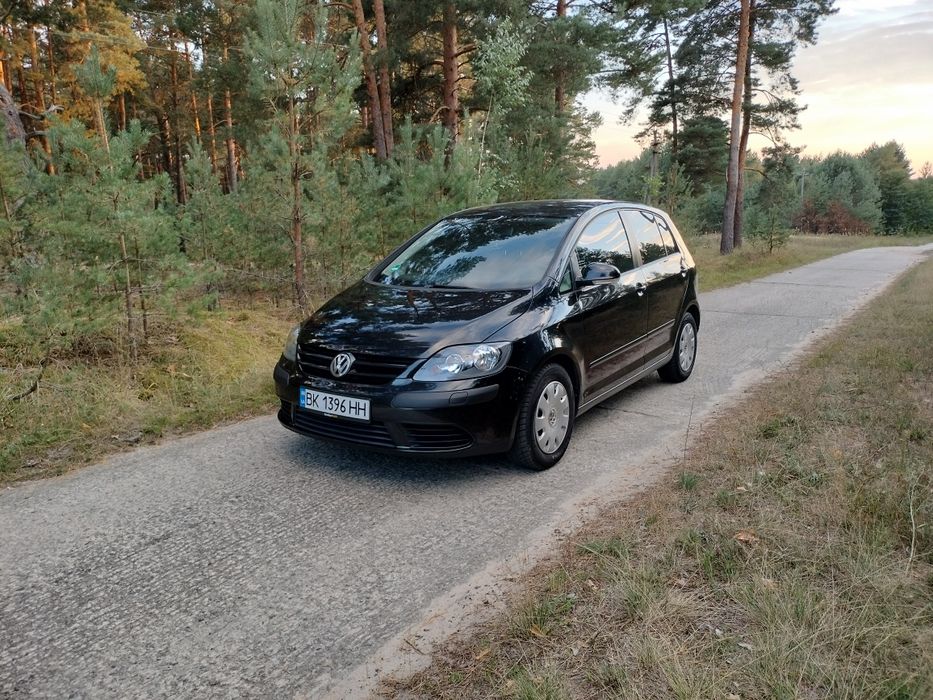 Гольф 5+   1,6 бензин  plus