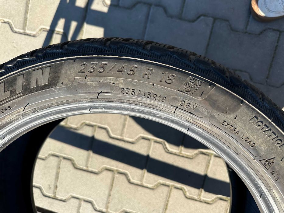 235/45r18 Michelin Pilot Alpin 5 / komplet zima
