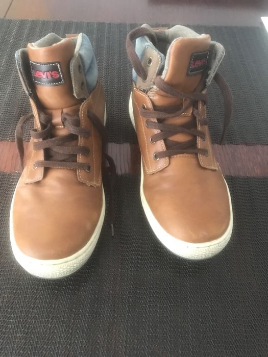 Buty dzieciece Levis  EU 38