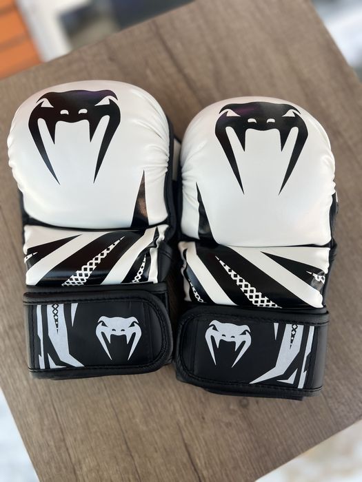 Перчатки для смешанных единоборств VENUM ММА/перчатки битки/боксерские