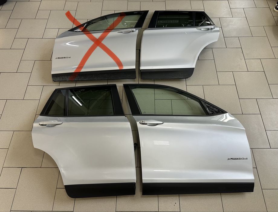 BMW X3 F25 двері дверка у кольорі 354/7 бмв х3 ф25 двері Titansilber