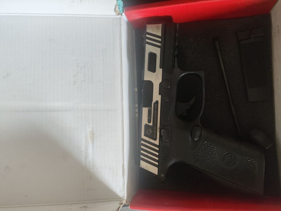 Réplica de airsoft - ICS XFG