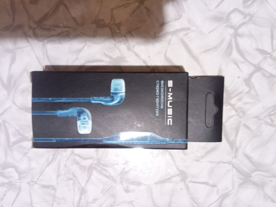 Стерео гарнитура с микрофоном S-Music