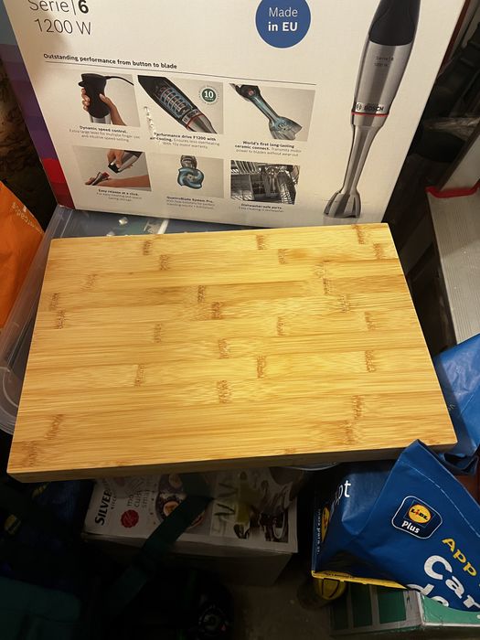 Tabuleiro de bambu com bandeja branca removível – como novo (Lidl)