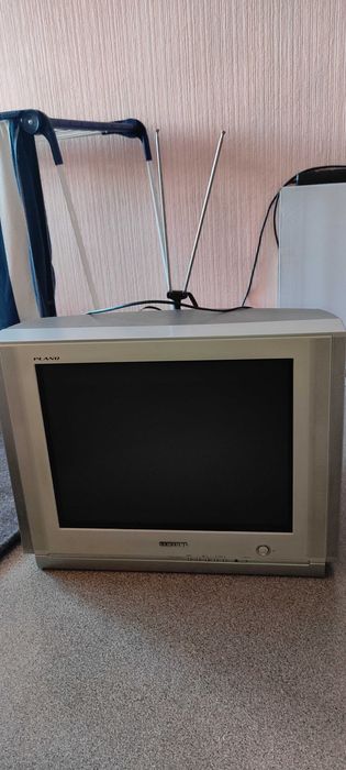 Телевізор Samsung Plano