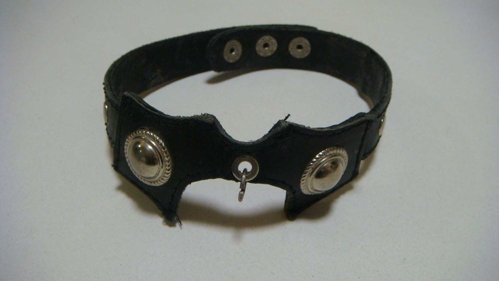 Кожаный ошейник чокер черный на кнопках унисекс