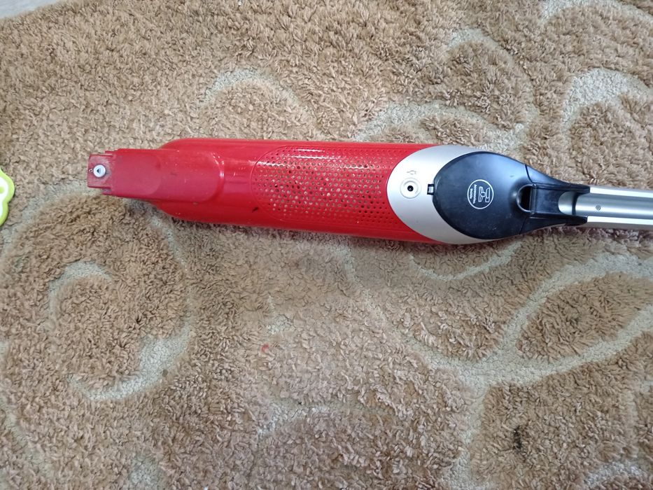 Пилосос Bosch 25,2 V нога