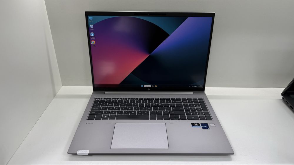 HP ZBook Firefly 16 G10