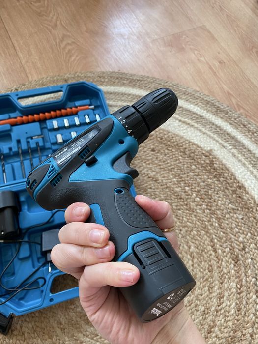 Дрель шуруповерт Makita