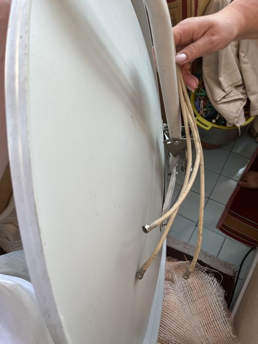 Продам супутникову антену