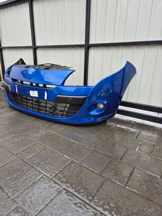 Zderzak przód przedni Renault Megane III rok 11 kod lak TERNA