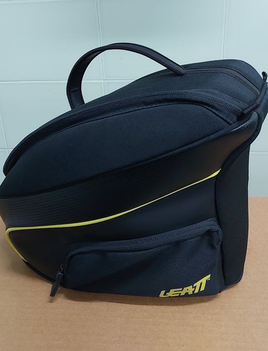 защита шеи Leatt 6.5Carbon