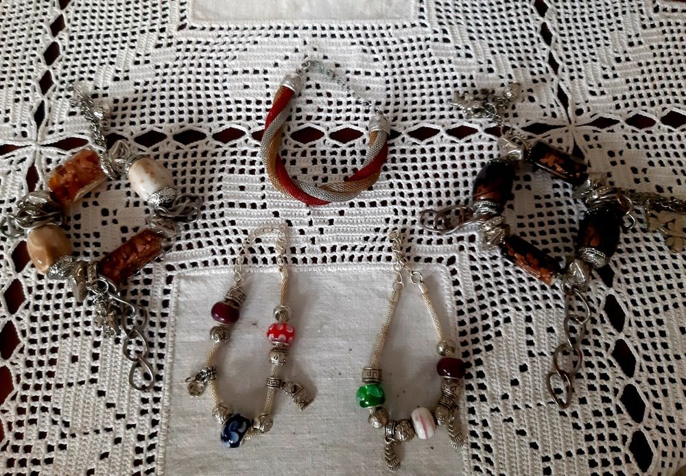 Conjunto de cinco pulseires