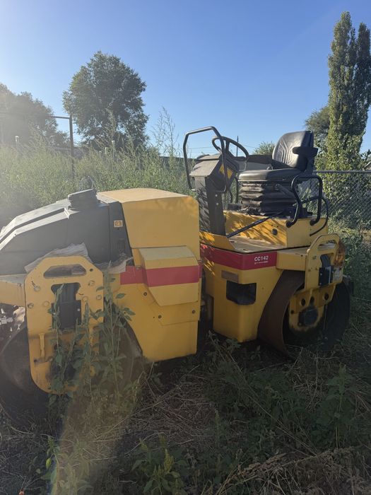дорожній каток Dynapac CC122