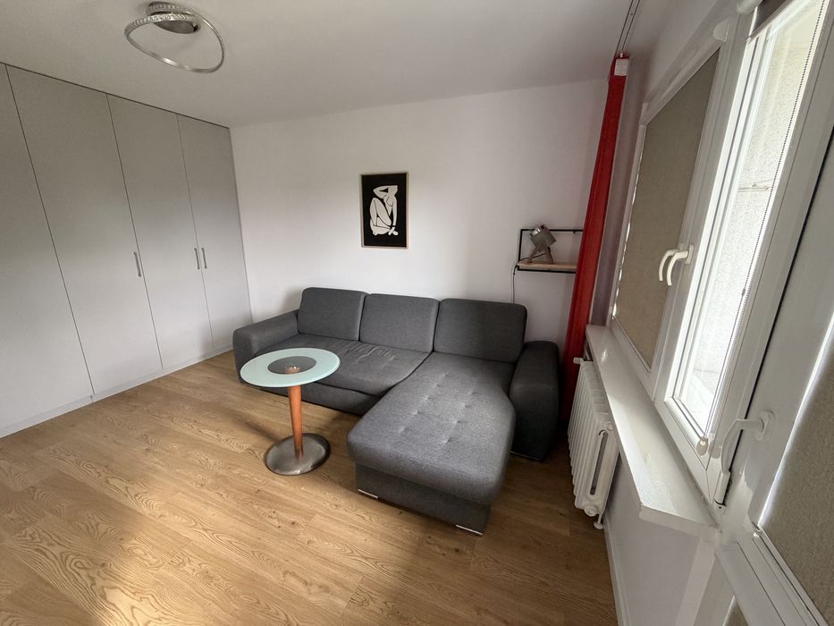 Wynajmę przestronną kawalerke z balkonem Zarzecze - Widok 2