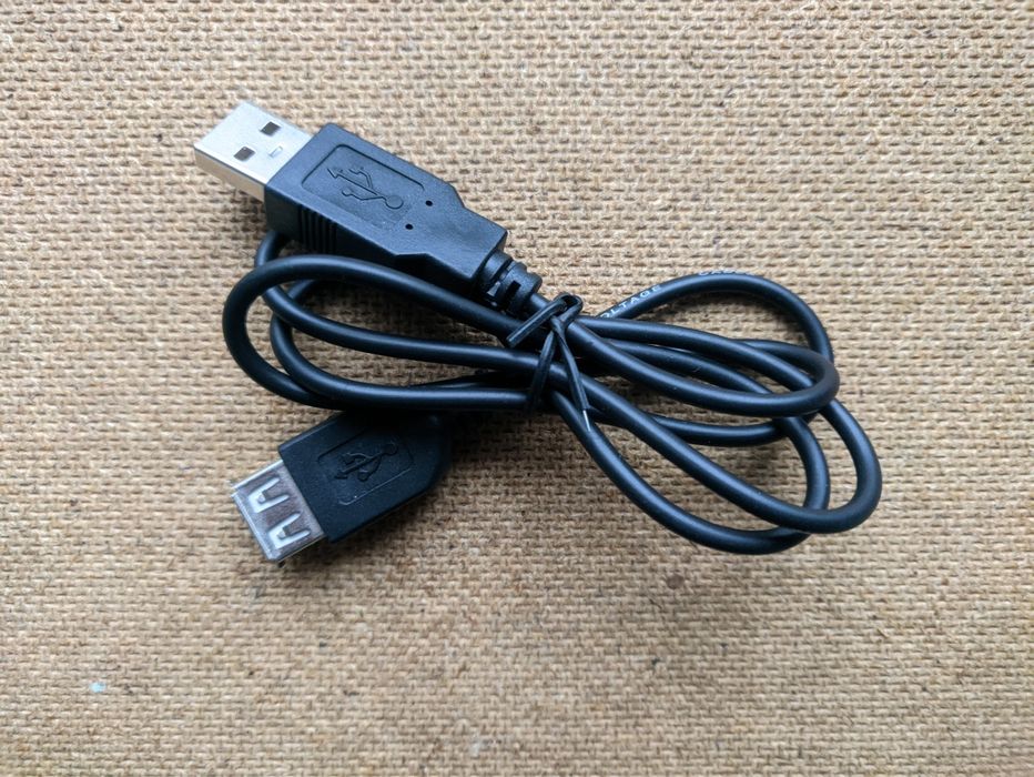 Шнуры разны,переходники для аудио техники.