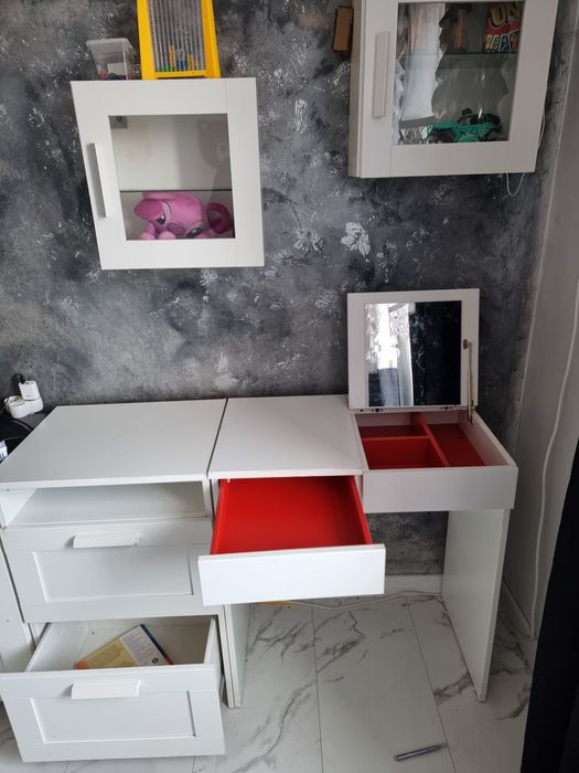 Komplet mebli biurko toaletka