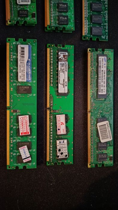 Оперативна пам'ять DDR2 512 MB 2GB