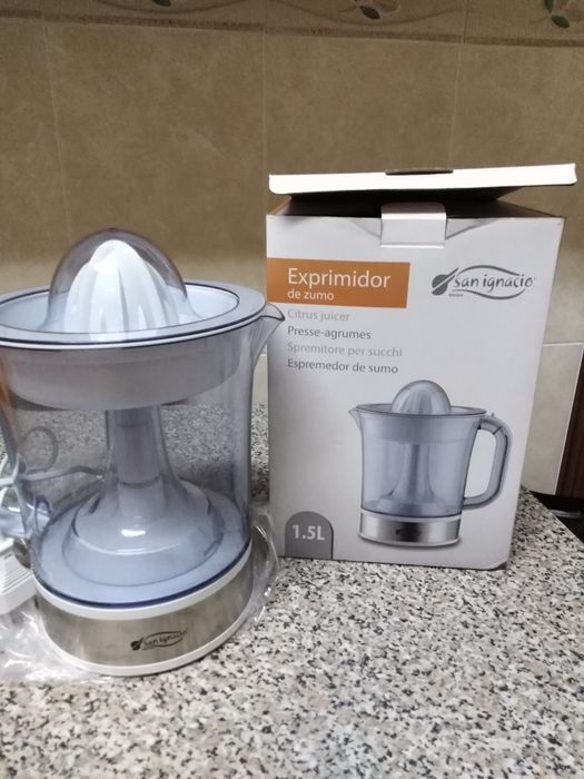 Expremedor de sumos ( a estrear)