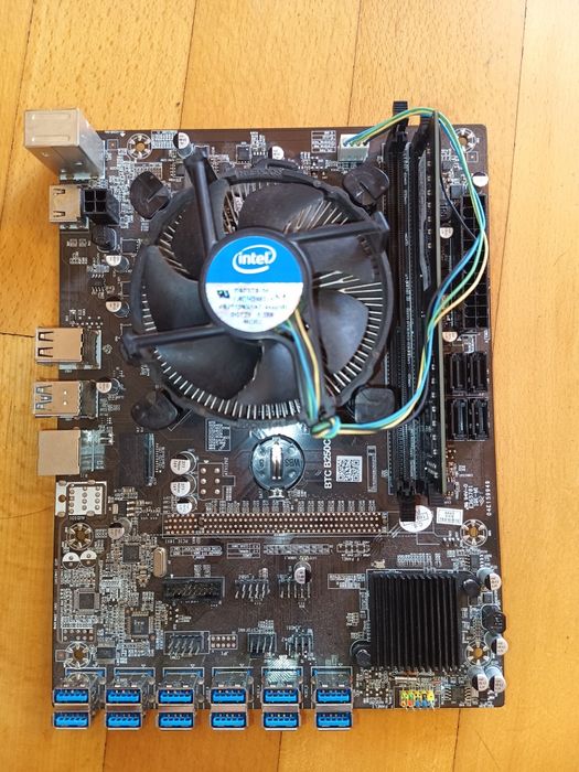 Материнская плата BTC B250C с процессором G3900 IntelS1151 12USB