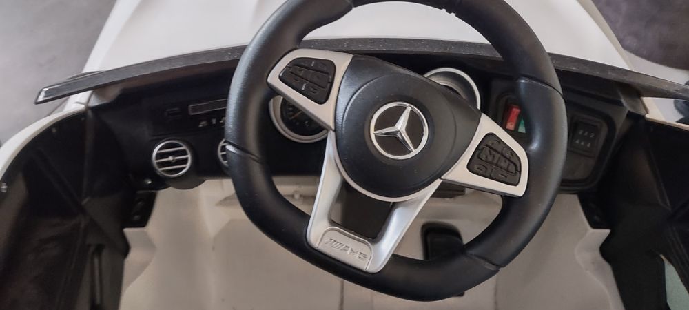 Samochód na akumulator