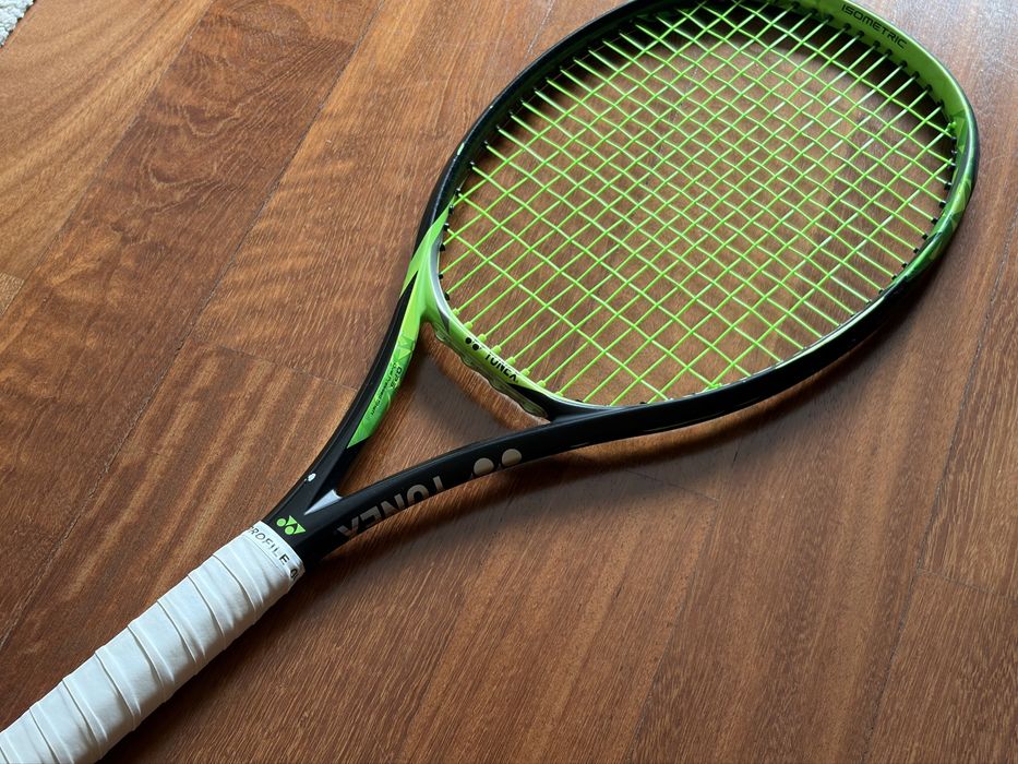 Yonex Ezone 98 - 305g