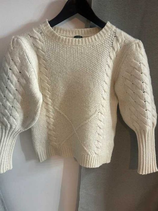 Sweterek Guessa bufiaste rękawy S