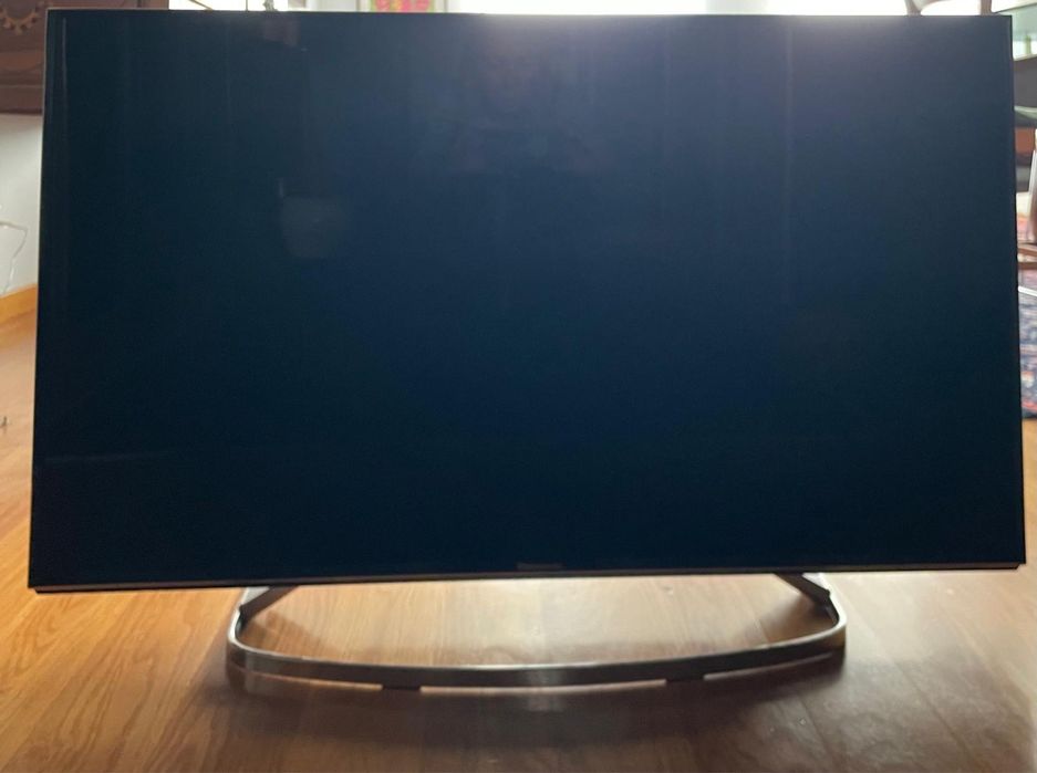 Panasonic 40” 4K Led