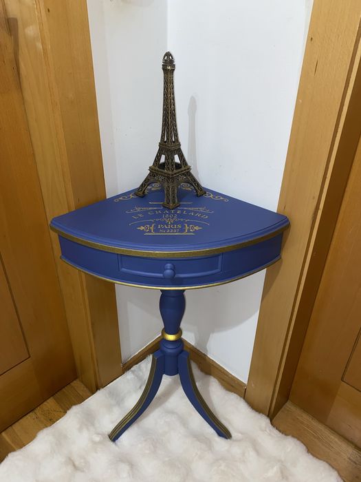 Mesinha de canto provençal vintage parisiense