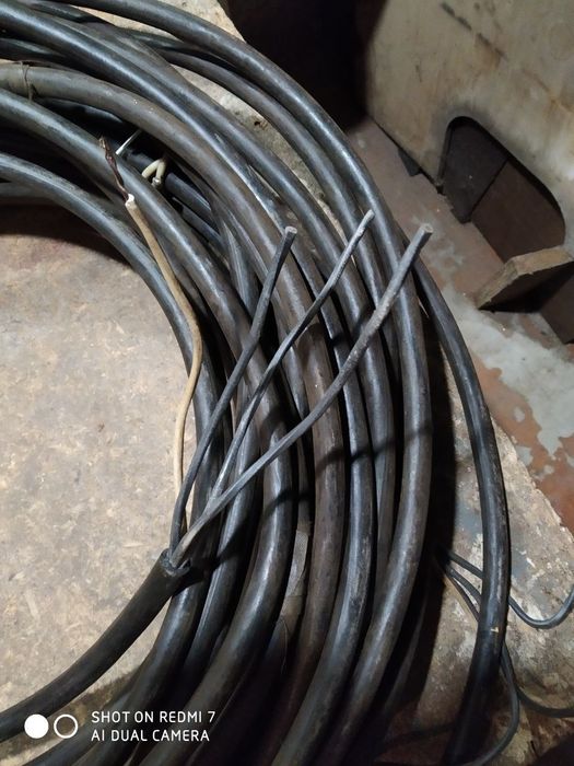 Кабель дріт 4x1.5