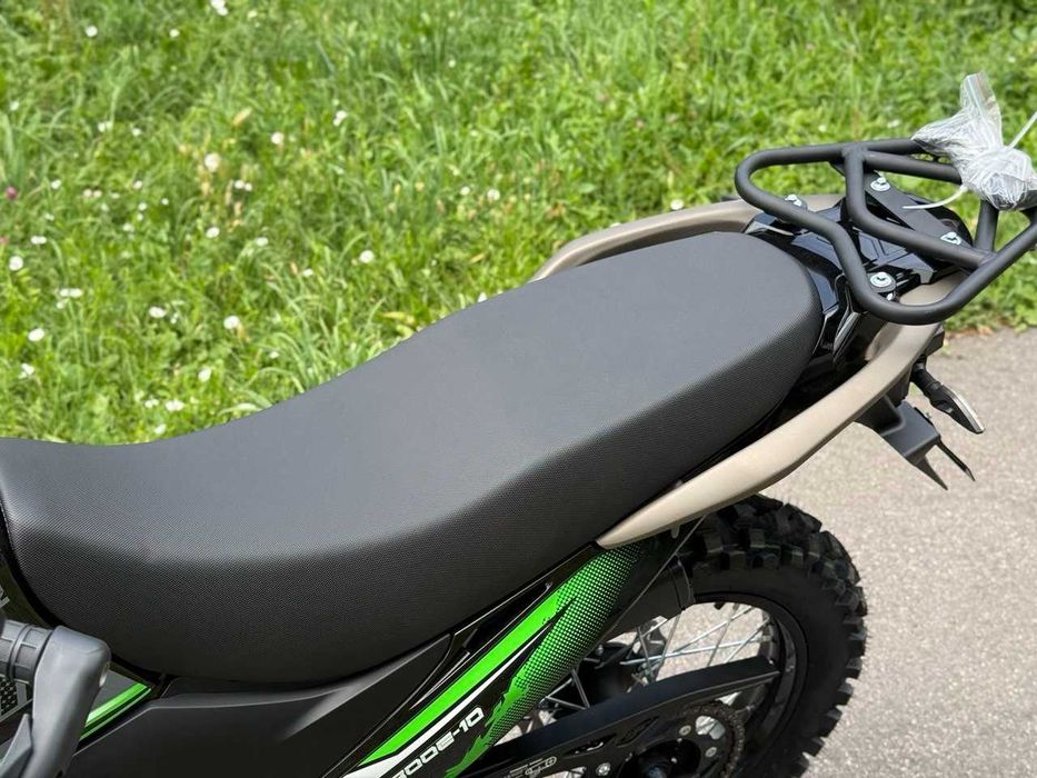 Мотоцикл SPARK SP300E-10