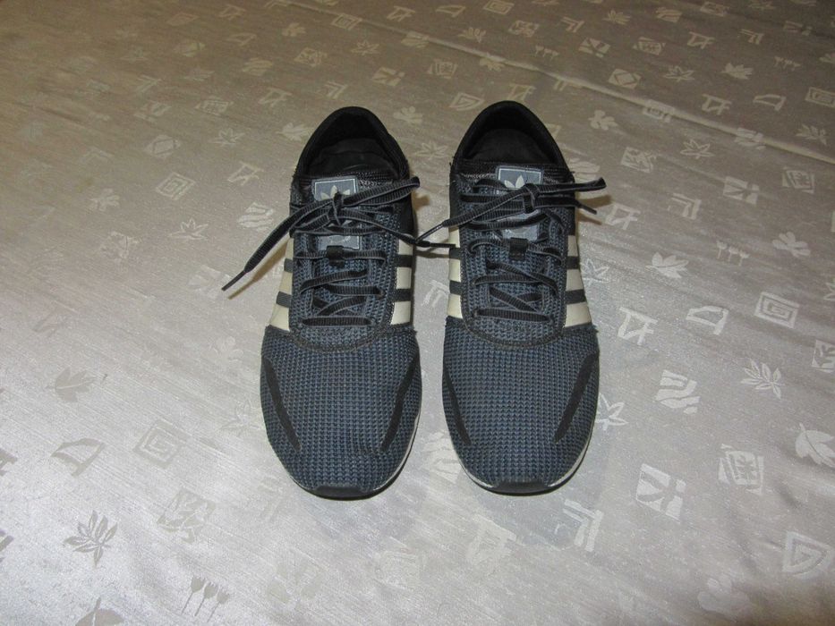 Кросівки Adidas оригінал