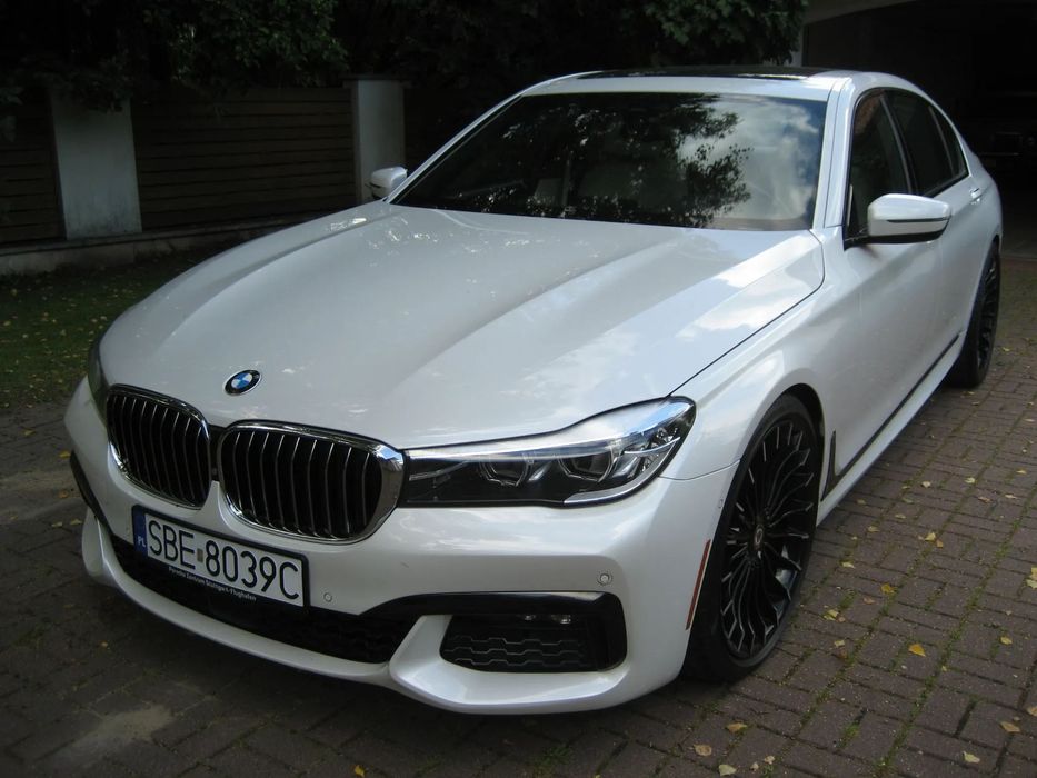 BMW Seria 7 Wersja Long M-PAKIET niski przebieg układ hamulcowy PEFORMANCE