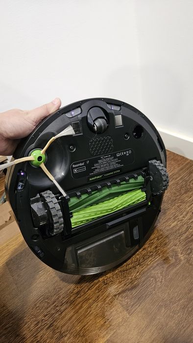 iRobot roomba i7