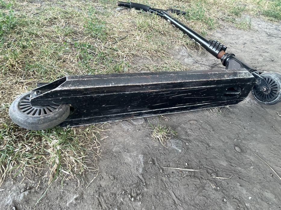 Трюковой самокат